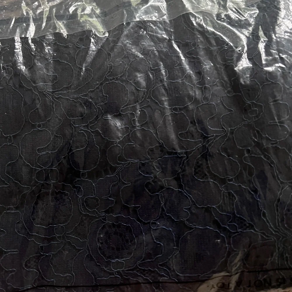 Isaac Mizrahi Midnight Blue Lace Pants - Picture 4 of 5